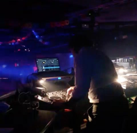 8c82d176-a07a-4365-9599